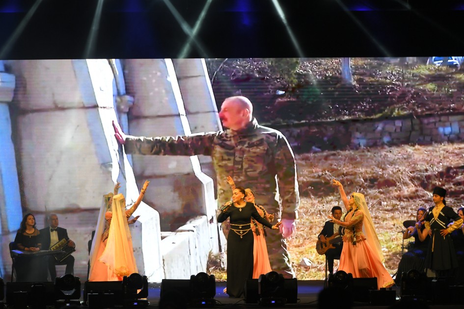 Bakıda Milli Qurtuluş Gününə həsr olunan bayram konserti - FOTOLAR