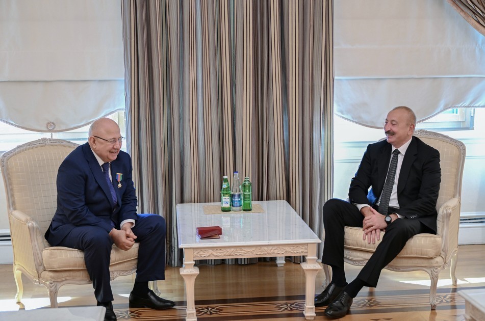 Prezident Qurban Qurbanova “Dostluq” ordenini təqdim etdi - FOTOLAR