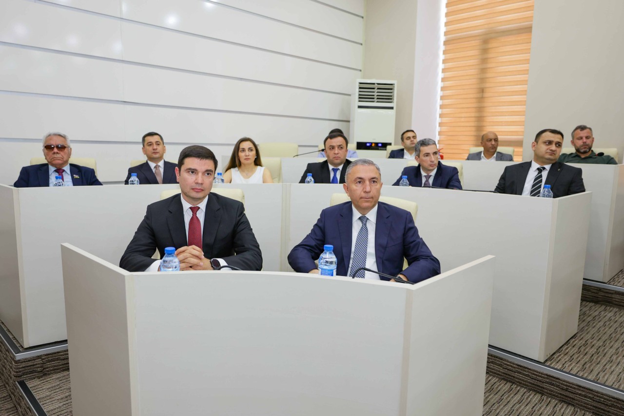 UNEC-də “Məzun platforması”nın təqdimatı oldu - FOTOLAR