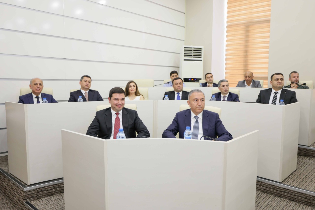 UNEC-də “Məzun platforması”nın təqdimatı oldu - FOTOLAR