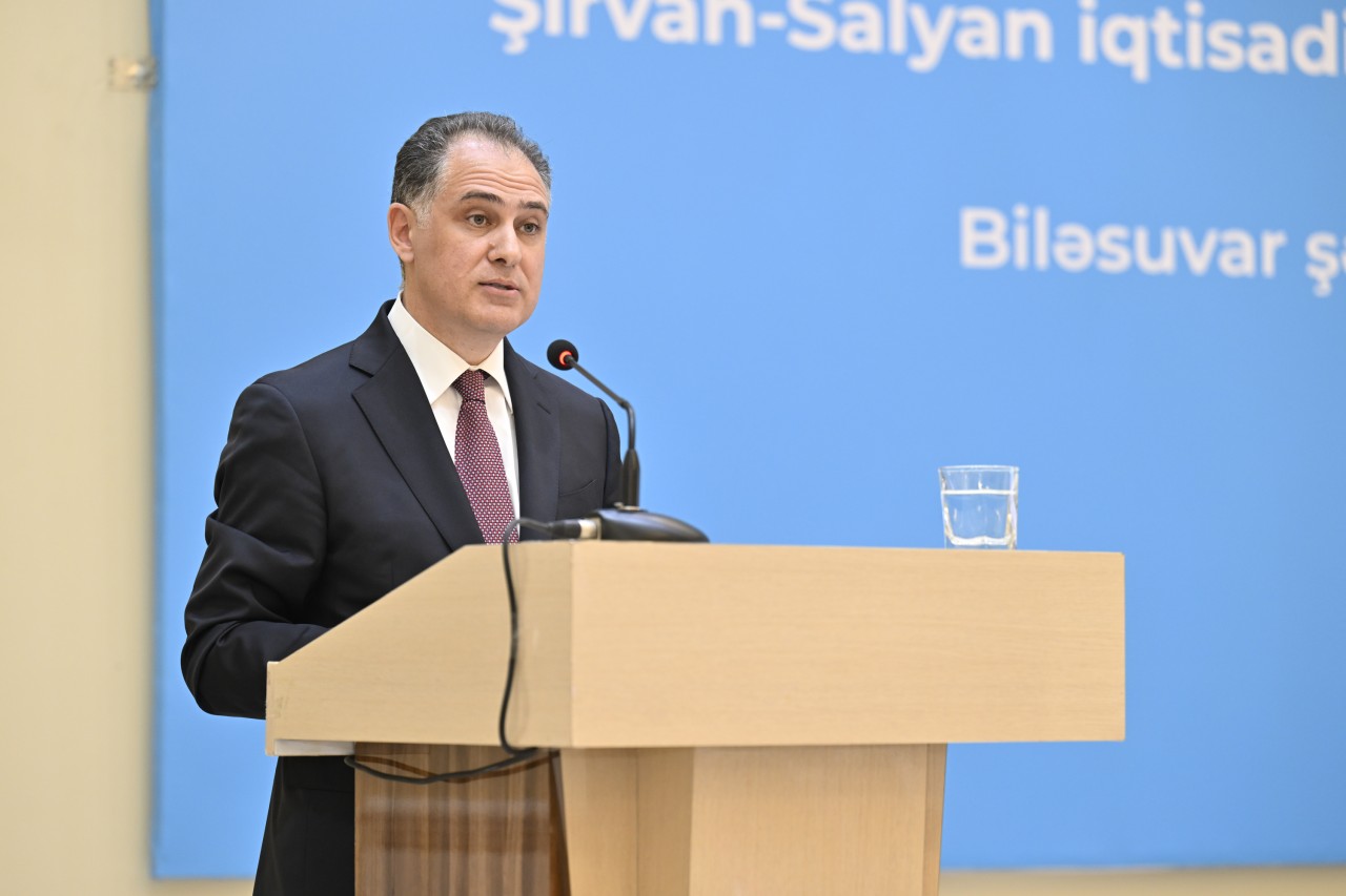 Prezidentin köməkçisi Biləsuvarda regional müşavirə keçirdi - FOTOLAR