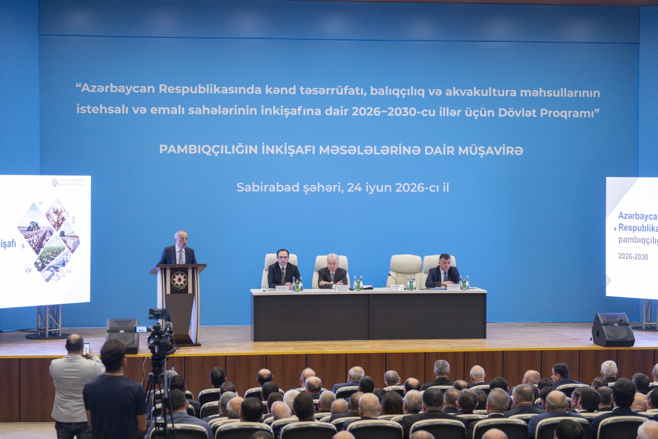 Prezidentin köməkçisi və nazir Sabirabadda regional müşavirə keçirdi - FOTOLAR
