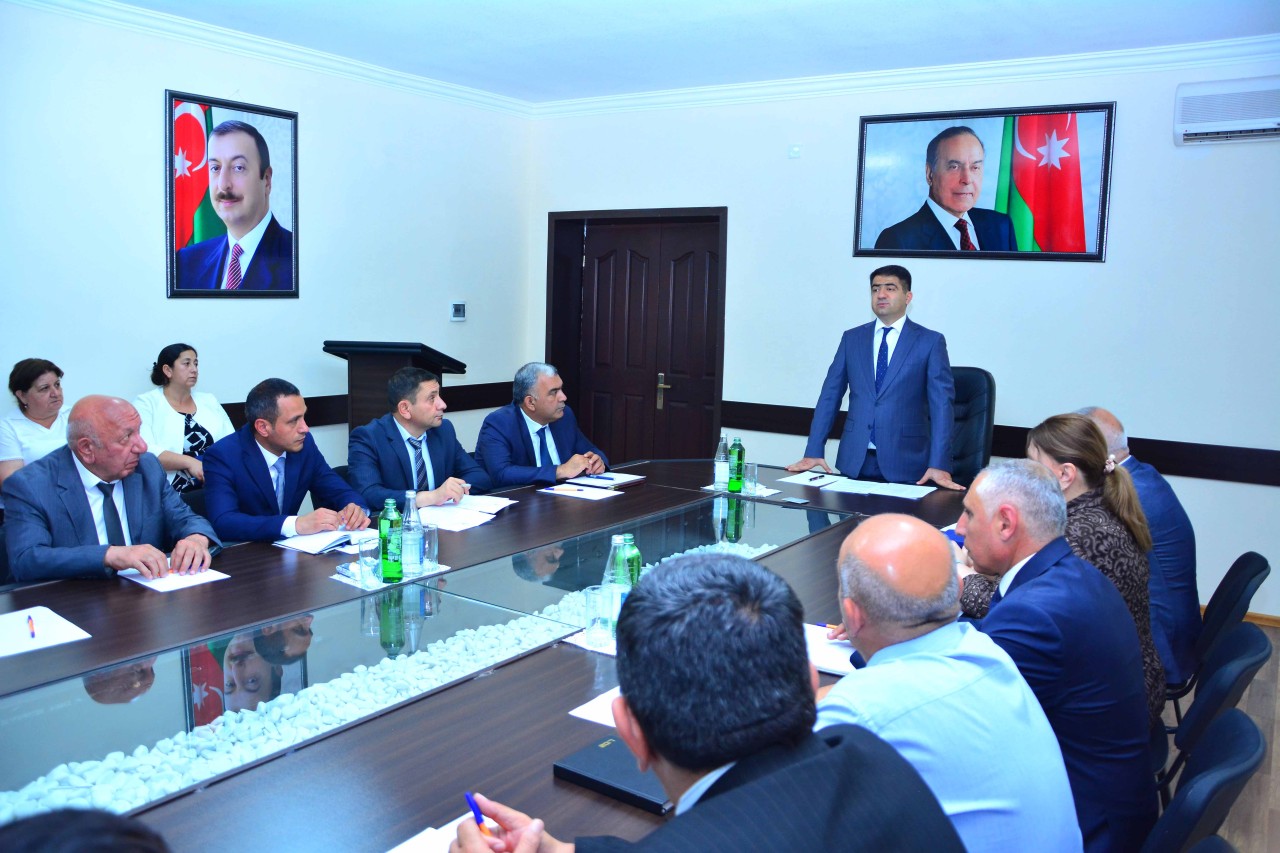 Ağstafada Dövlət Proqramına həsr olunan müşavirə keçirildi - FOTOLAR