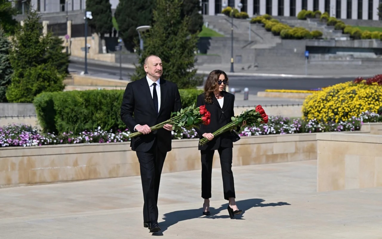 Prezident müharibədə həlak olanların xatirəsini yad etdi