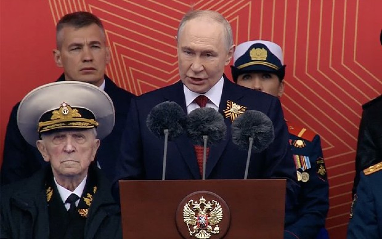 Putin Qırmızı Meydandakı paradda çıxış edib