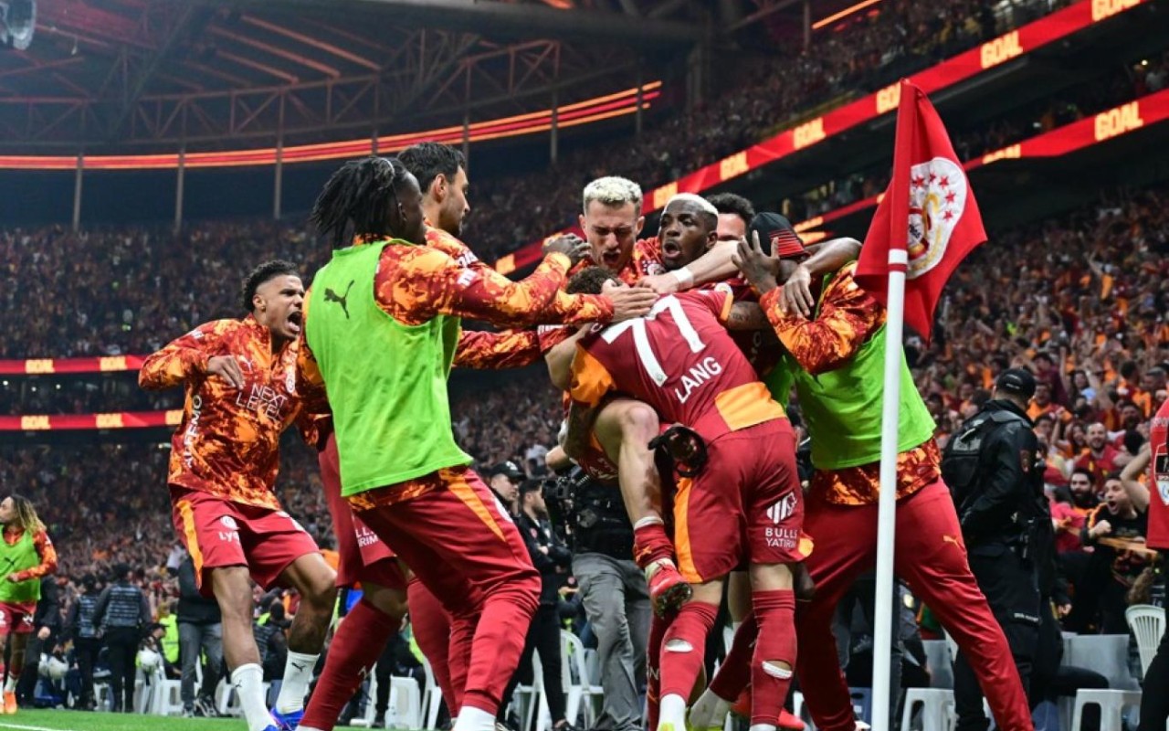"Qalatasaray" 26-cı dəfə Türkiyə çempionu oldu