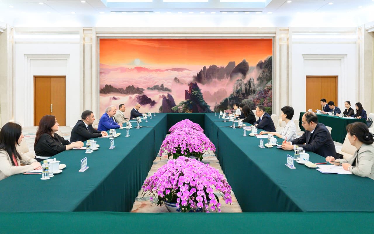 YAP nümayəndə heyəti Çində səfərdədir -