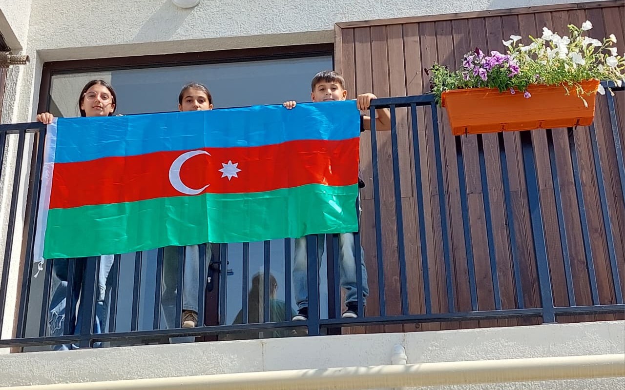 Köç karvanı Zəngilana çatdı -