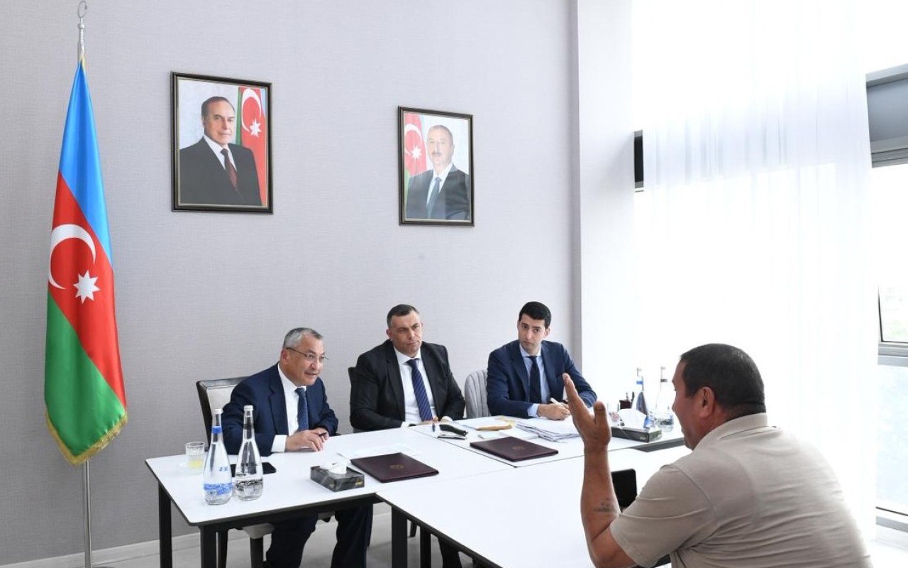 Komitə sədri Ağdamda keçmiş məcburi köçkünlərin müraciətləri dinlədi -