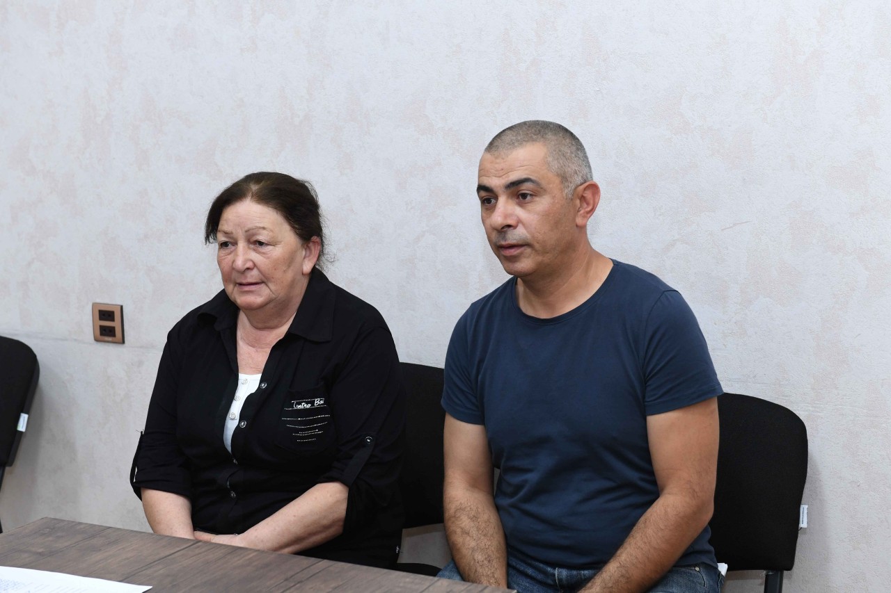 Rövşən Rzayev vətəndaşların növbəti qəbulunu keçirib - FOTOLAR