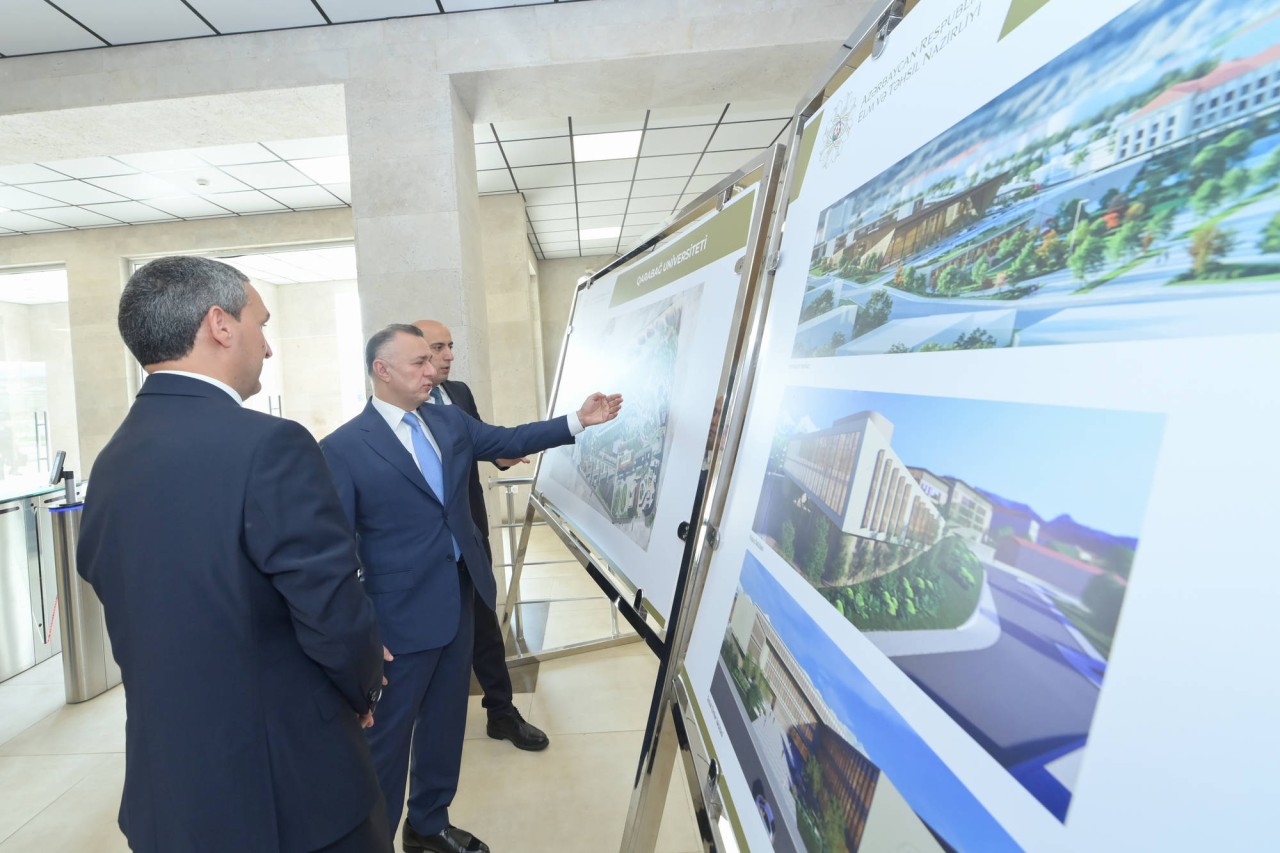 Emin Əmrullayev Qarabağ Universitetinin Klinikasında olub - FOTOLAR