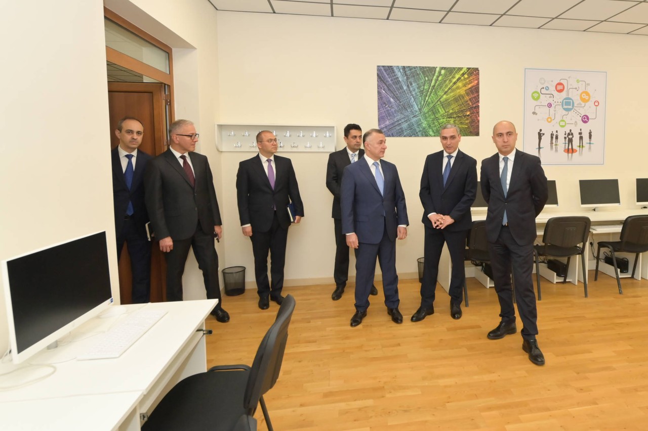 Emin Əmrullayev Qarabağ Universitetinin Klinikasında olub - FOTOLAR