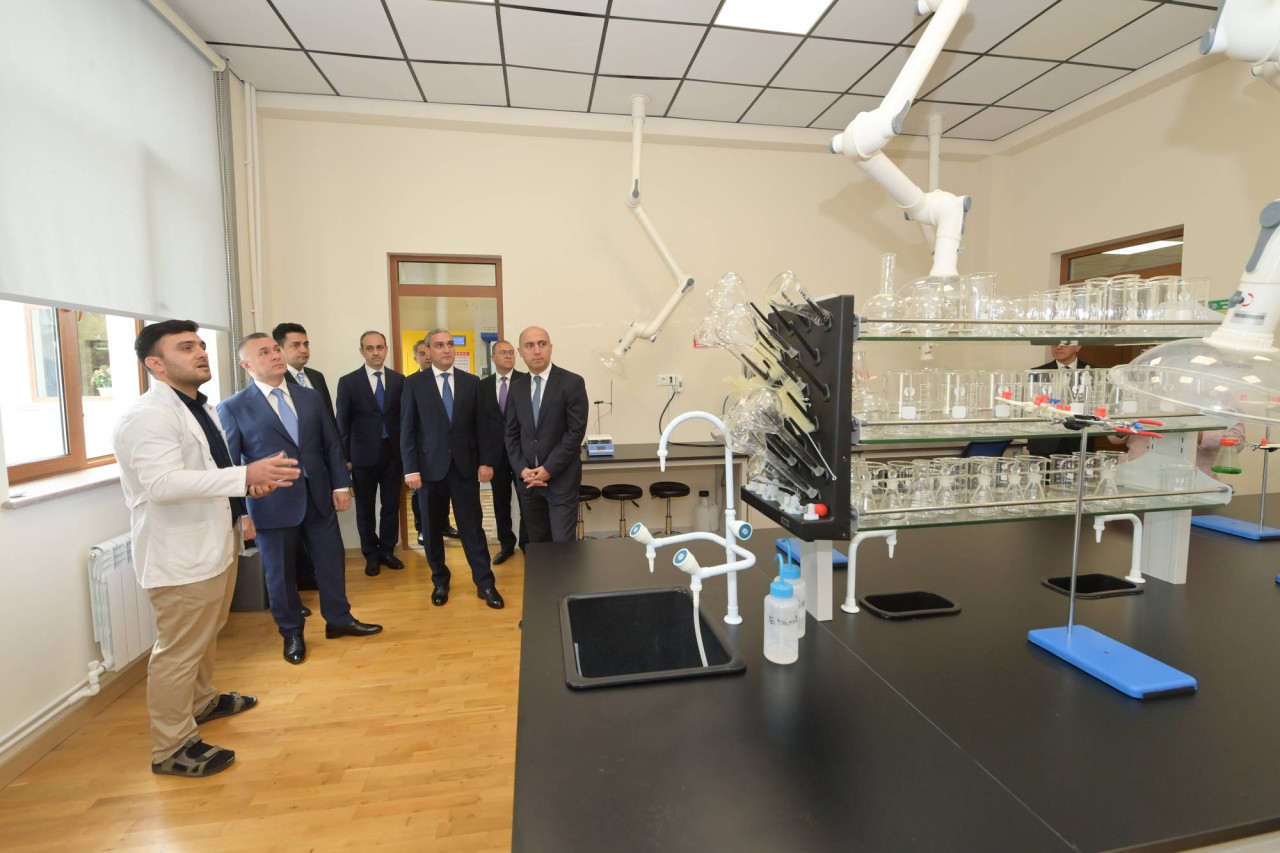 Emin Əmrullayev Qarabağ Universitetinin Klinikasında olub - FOTOLAR