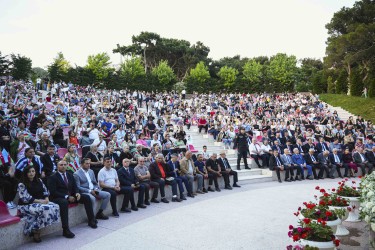 Xətaidə "15 iyun-Azərbaycan tarixində dönüş nöqtəsi" adlı möhtəşəm konsert təşkil edildi - FOTOLAR (VİDEO)