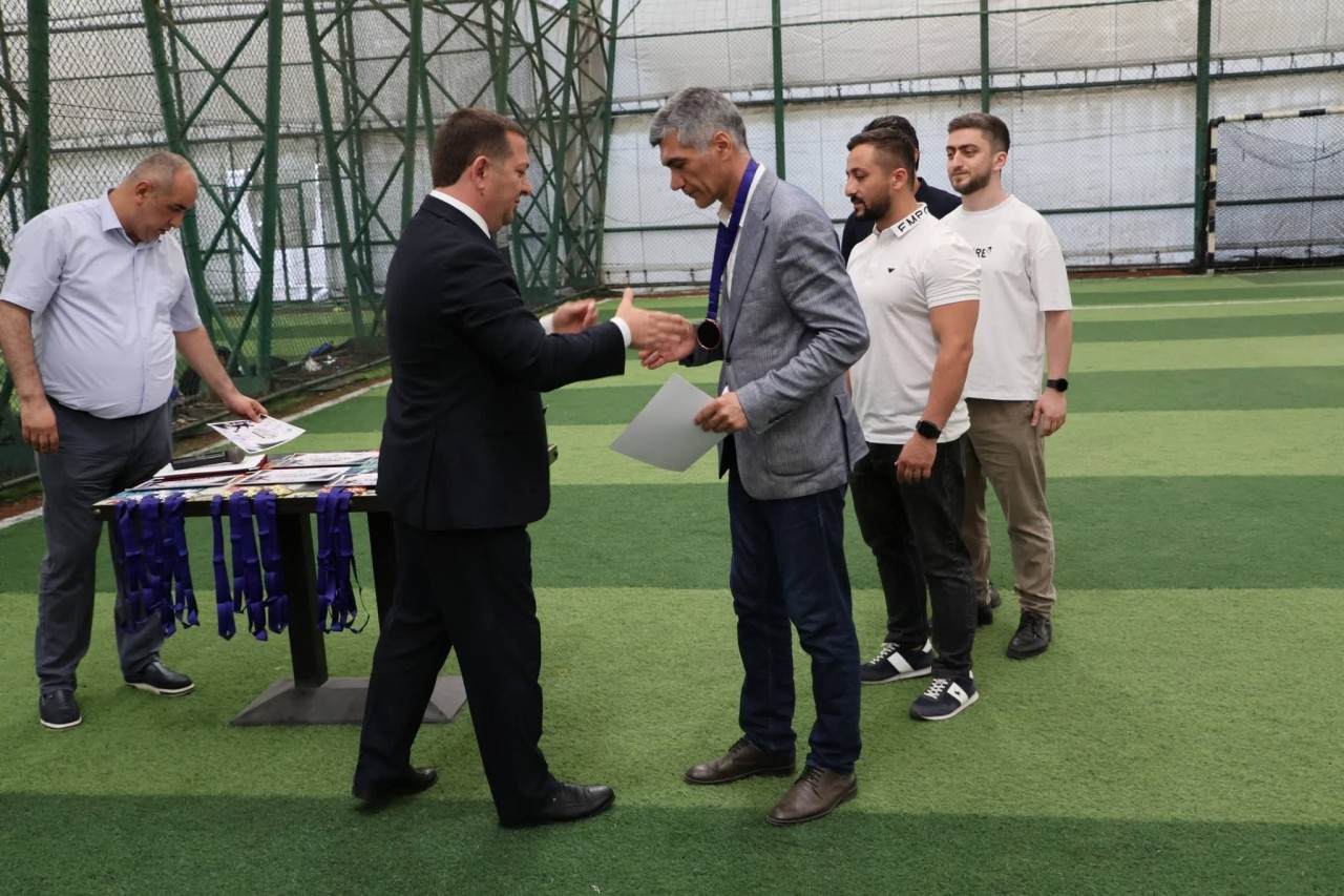 Sumqayıtda “Qurtuluş Kuboku – 2026” minifutbol turniri başa çatıb - FOTOLAR