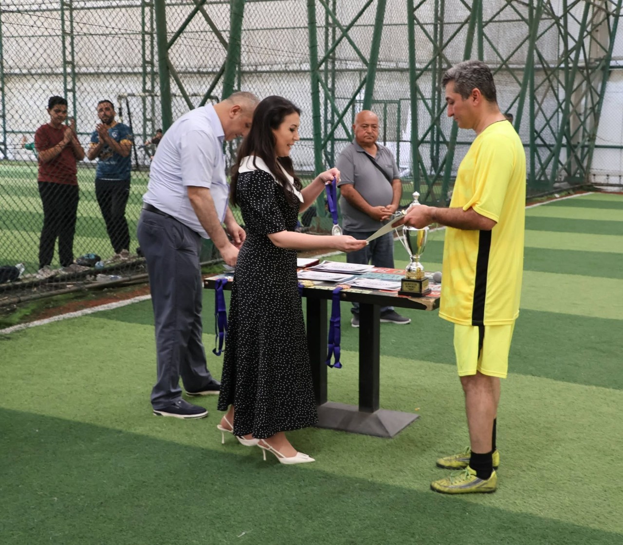 Sumqayıtda “Qurtuluş Kuboku – 2026” minifutbol turniri başa çatıb - FOTOLAR