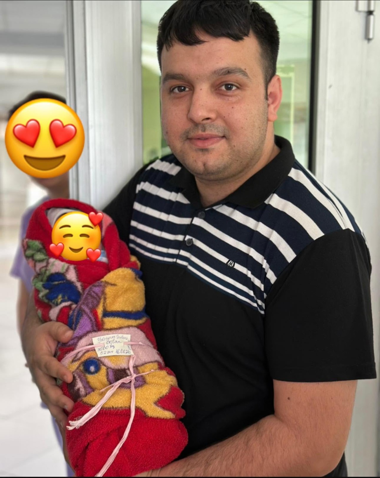 Şuşa şəhidinin doğum günündə dünyaya gələn körpəyə onun adı verildi (FOTO)