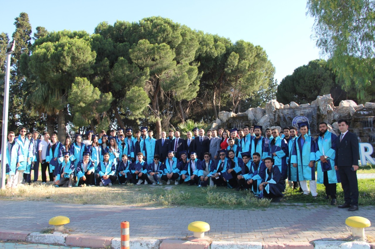 ADAU tələbələri Ege Universitetindən birinciliklə məzun olublar - FOTOLAR