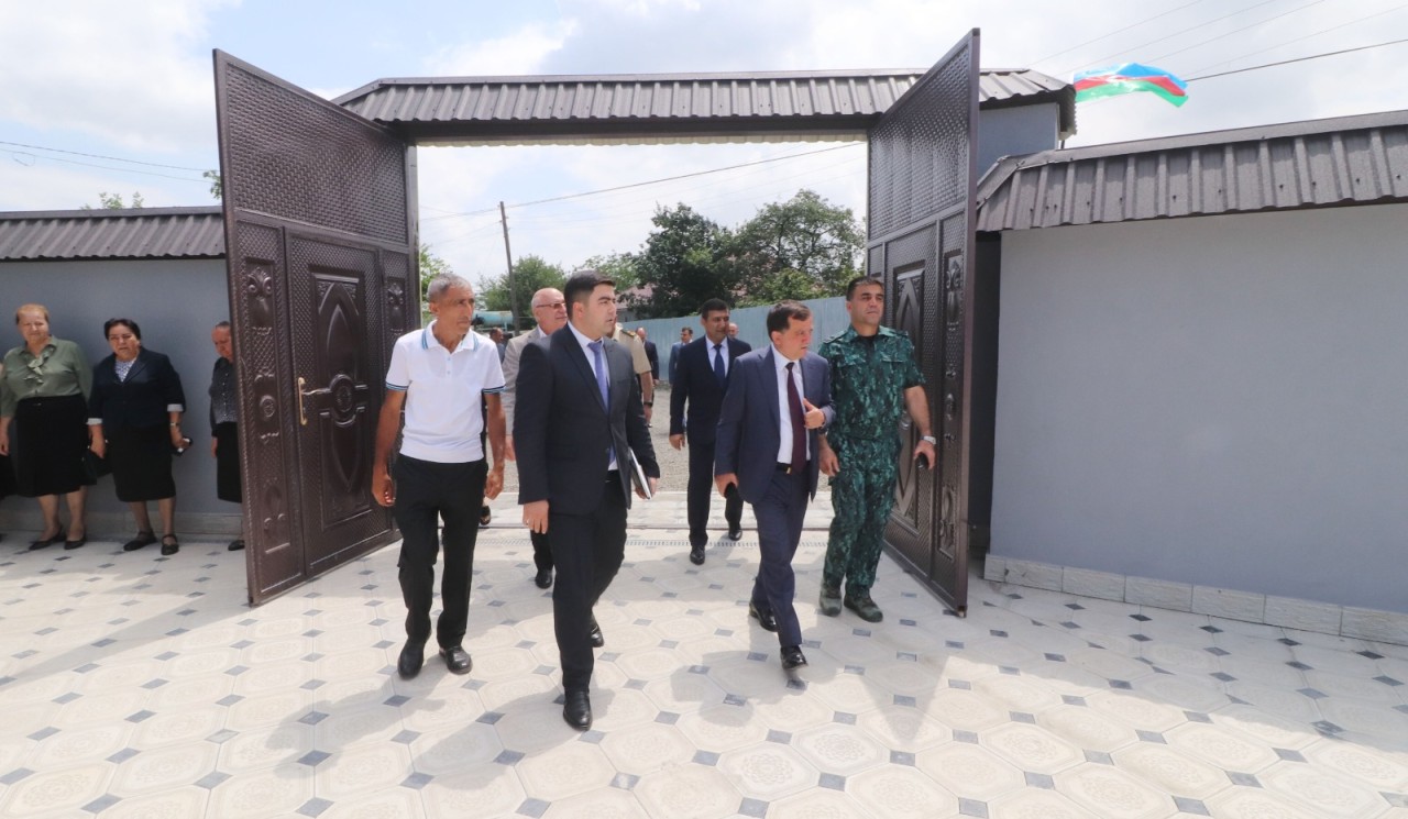 "Arkoz Qazax Sement Zavodu” MMC daha bir şəhid ailəsini sevindirdi - FOTOLAR