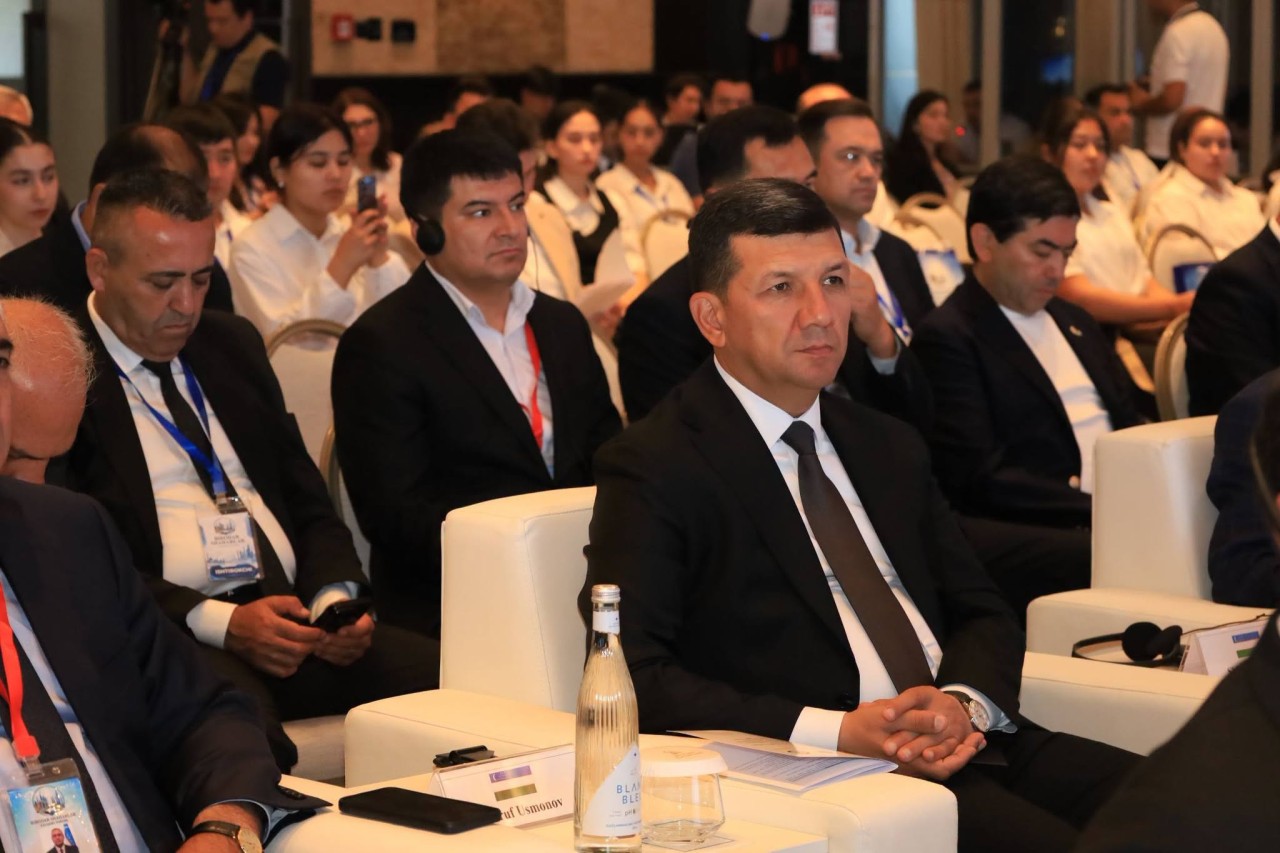 Niyazi Bayramov Səmərqənd şəhərində “Qardaş şəhərlər” I Beynəlxalq Forumunda iştirak edir - FOTOLAR